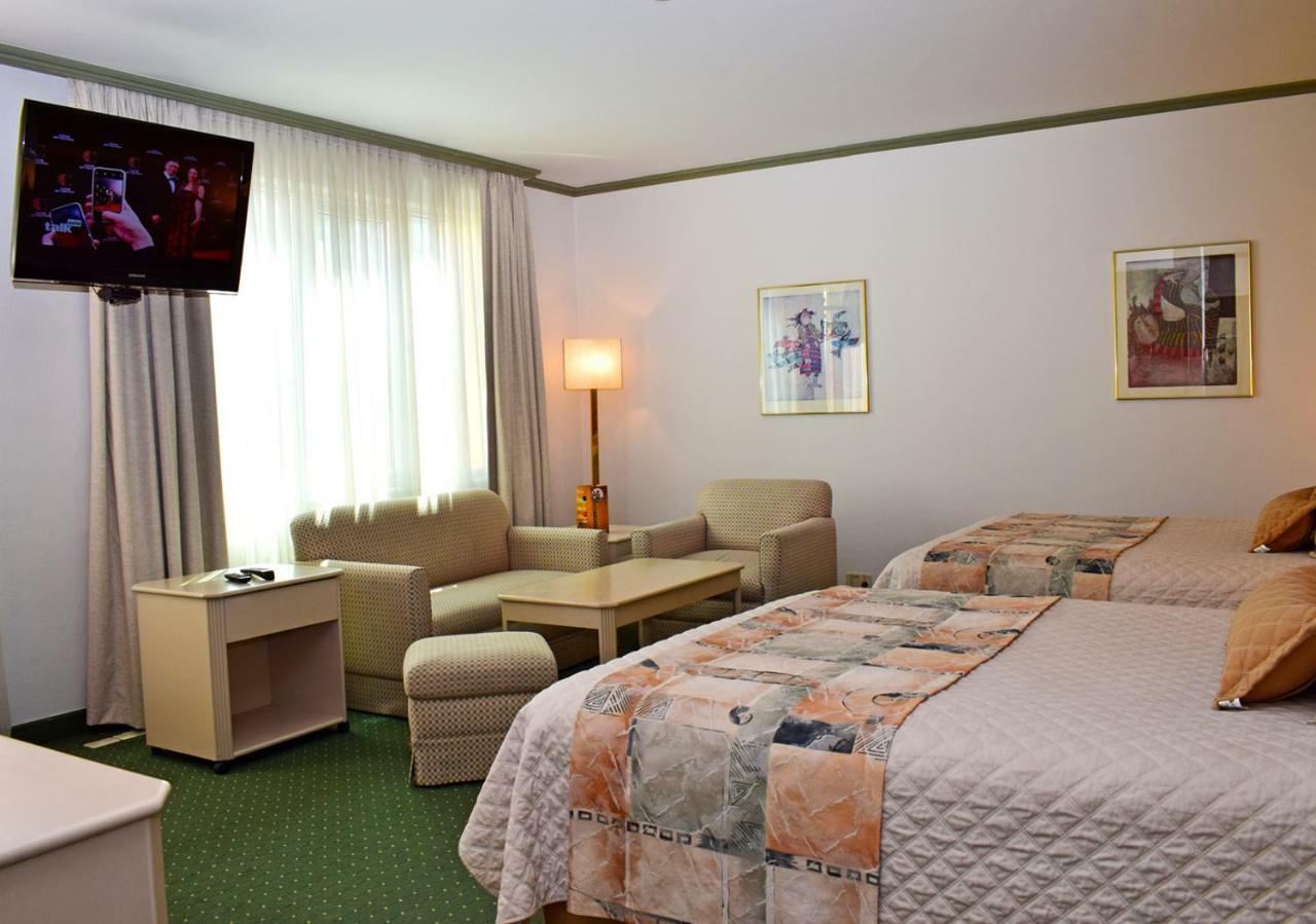Hotel Europa La Paz Extérieur photo